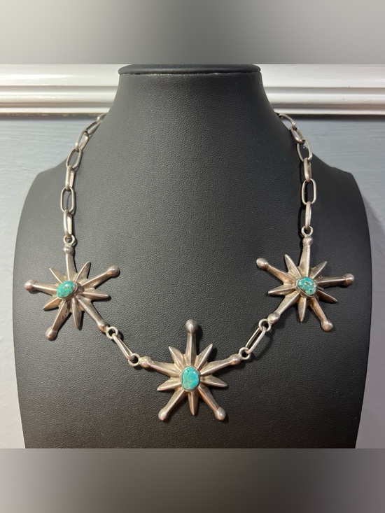 Native American Jewelry - VTG c1950's Navajo Sterling Silver 3 Sand-cast Stars Bisbee Turquoise Necklace